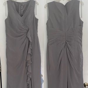 Chiffon Ruched V-neck Sleeveless Floor-Length Mother of the Bride Dresses